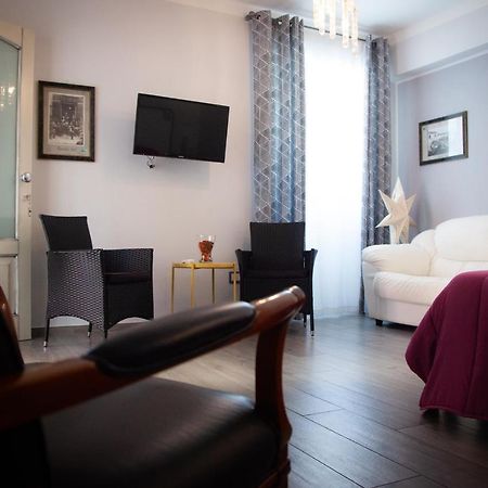 מראטיאה B&B La Torre מראה חיצוני תמונה
