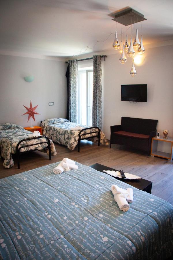 מראטיאה B&B La Torre מראה חיצוני תמונה