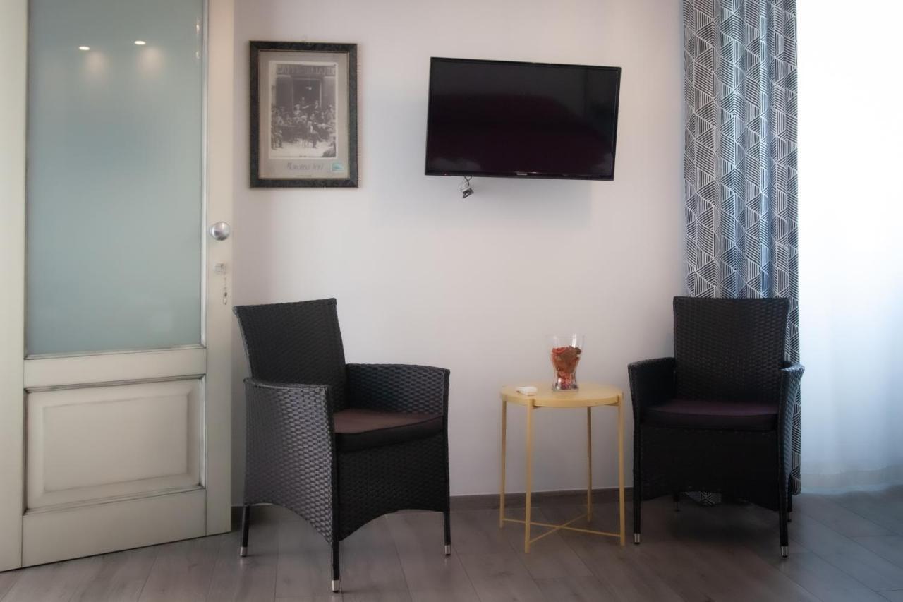 מראטיאה B&B La Torre מראה חיצוני תמונה