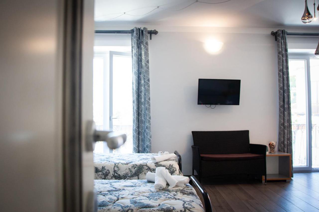 מראטיאה B&B La Torre מראה חיצוני תמונה