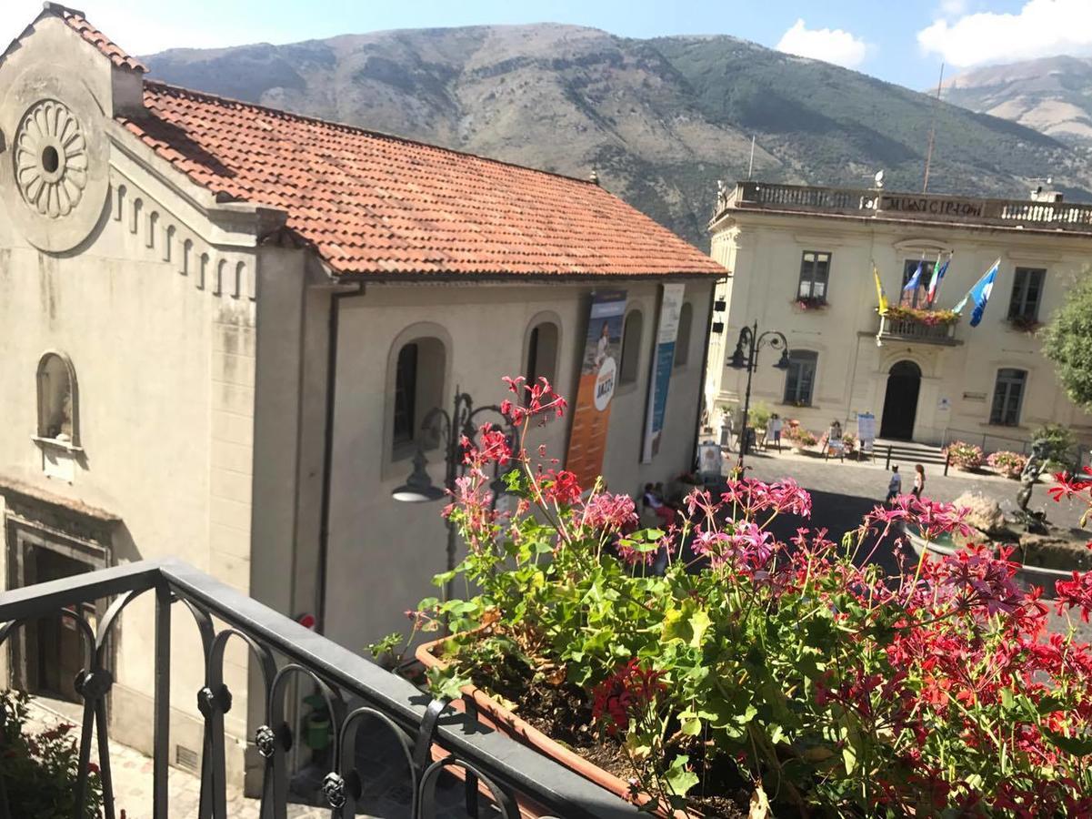 מראטיאה B&B La Torre מראה חיצוני תמונה